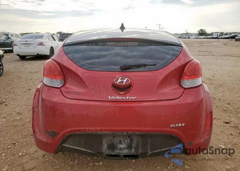 2016 Hyundai Veloster z USA, uszkodzony, nr VIN KMHTC6AD8GU273257